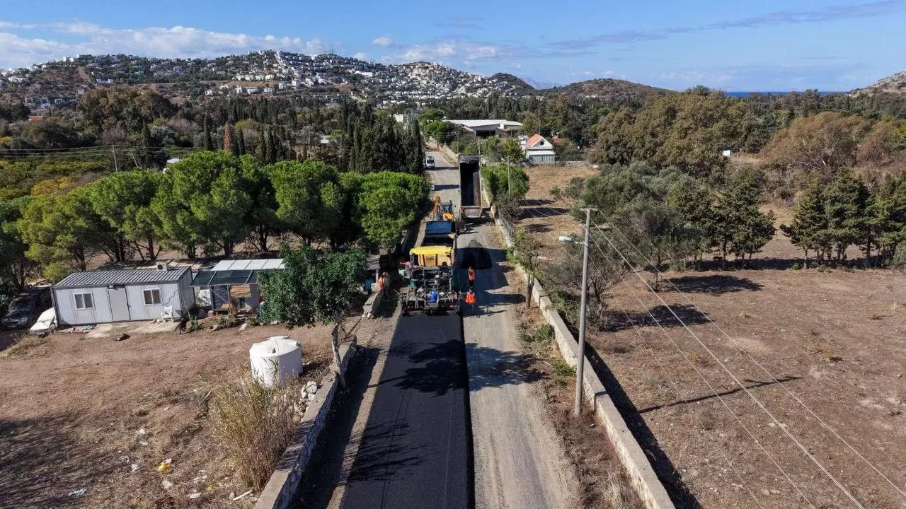 Bodrum’un Beş Mahallesinde üstyapı çalışmaları sürüyor
