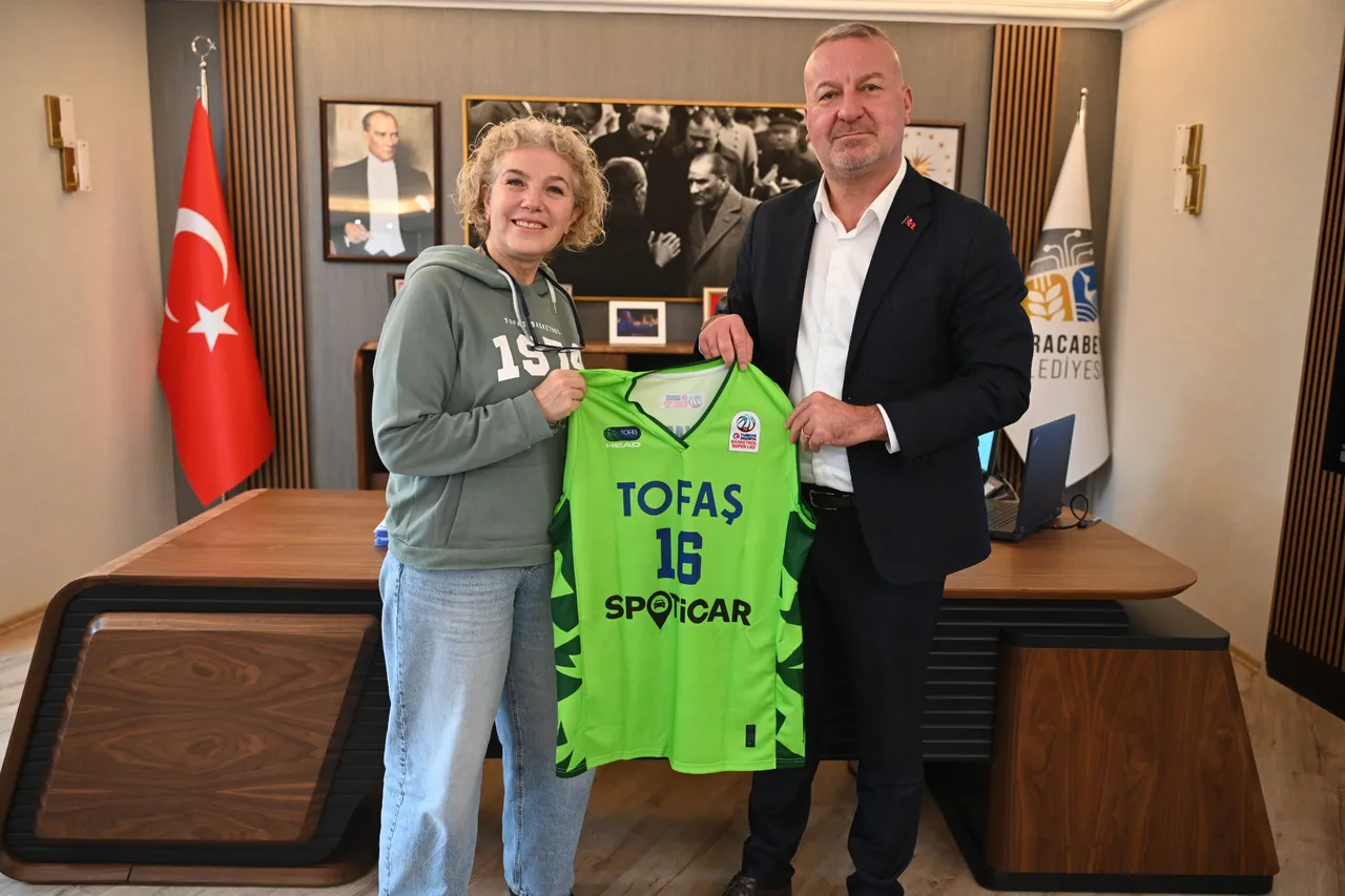 Karacabey Belediyespor ile TOFAŞ’tan geleceğin basketbolcuları için Güç Birliği
