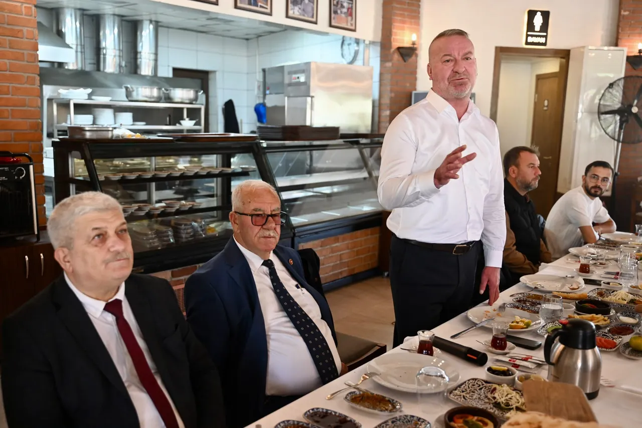 Karacabey’de 19 Ekim Muhtarlar Günü coşkusu