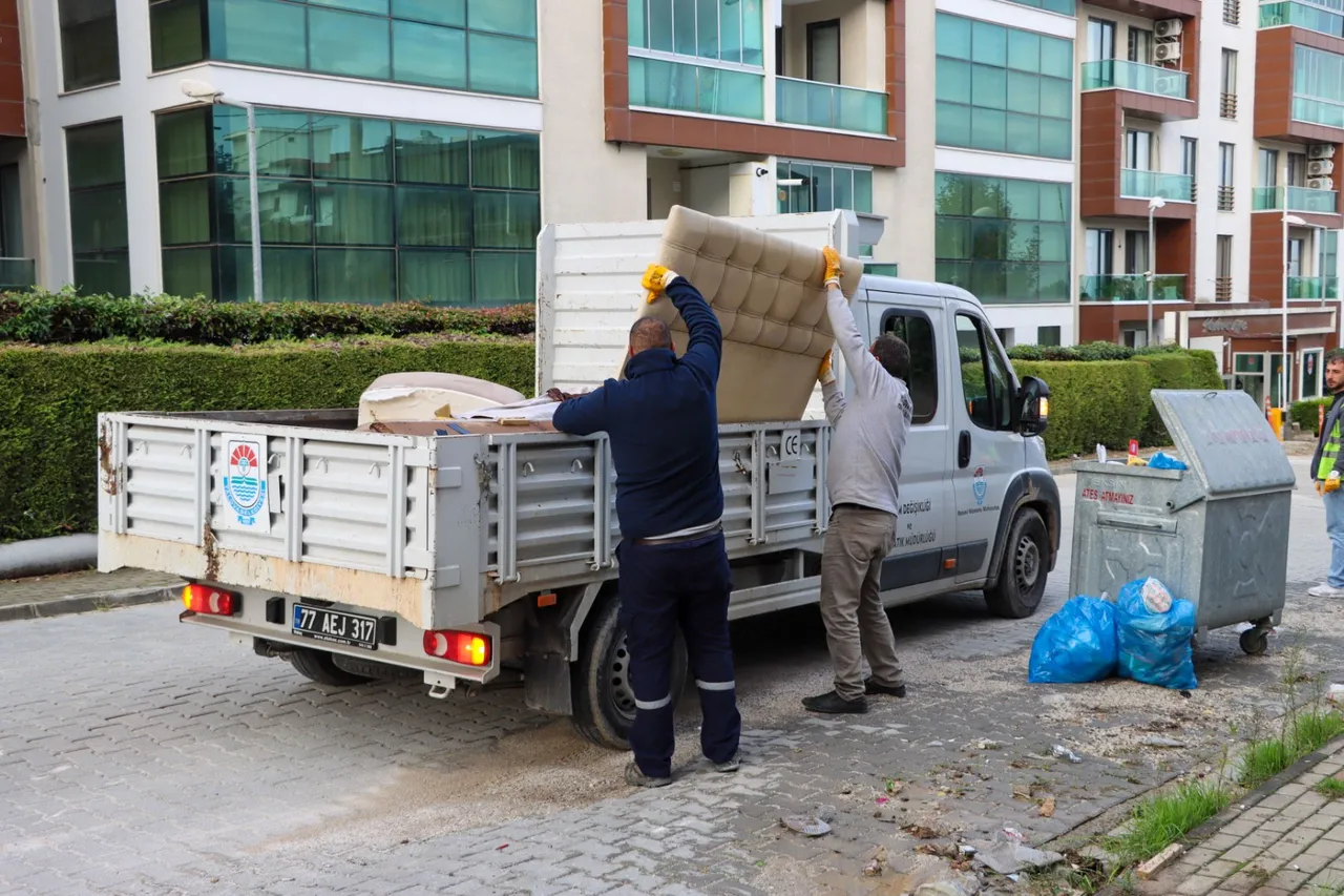 Kazım Karabekir’de sokak sokak temizlik