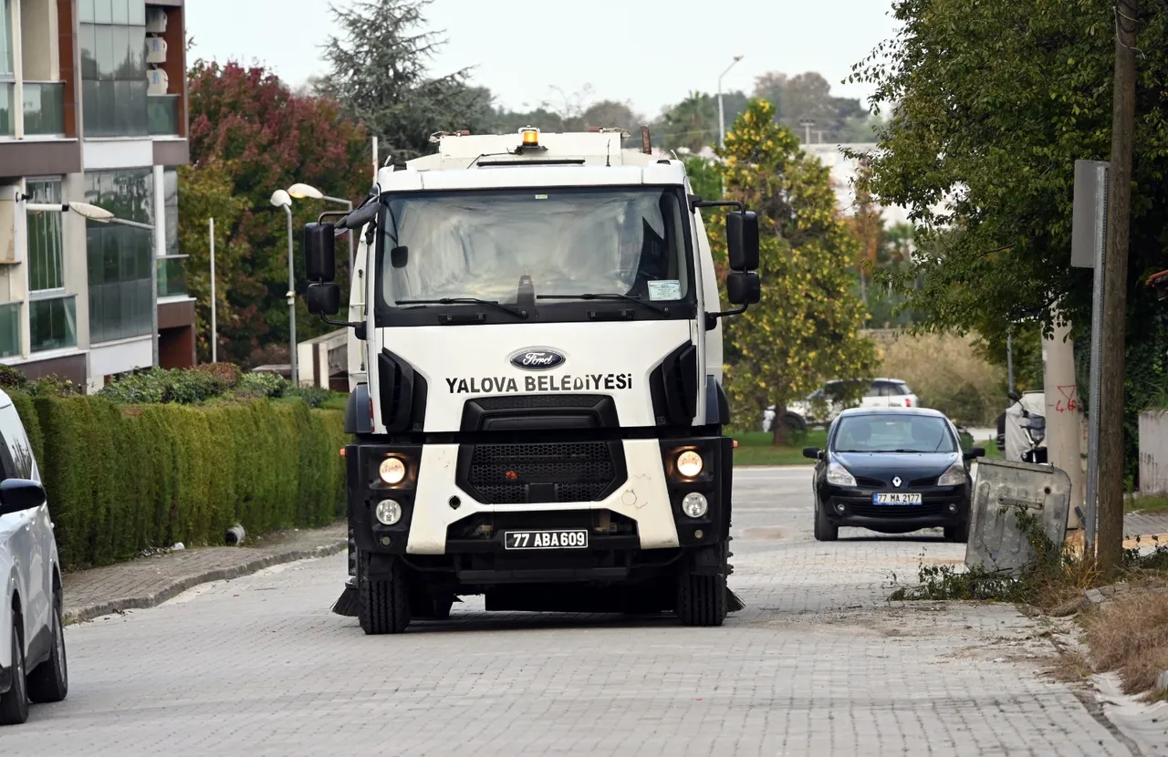 Kazım Karabekir’de sokak sokak temizlik