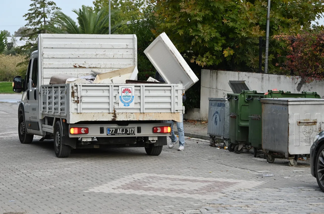 Kazım Karabekir’de sokak sokak temizlik