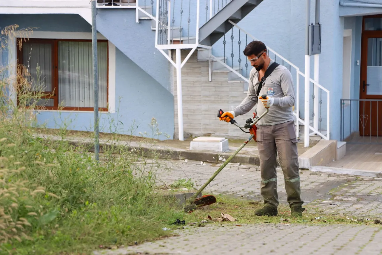 Kazım Karabekir’de sokak sokak temizlik