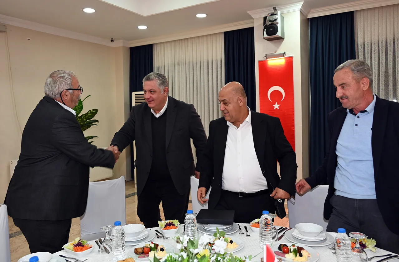Başkan Gürel, Muhtarlarla bir araya geldi