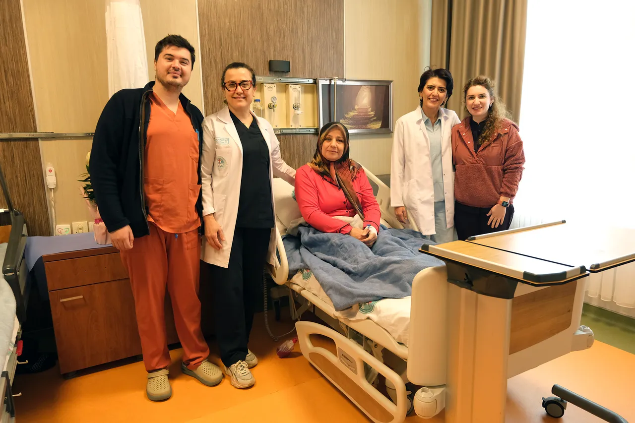 BAÜN Hastanesinde sağlıkta teknoloji dönemi: İlk robotik cerrahi ameliyatı başarıyla yapıldı
