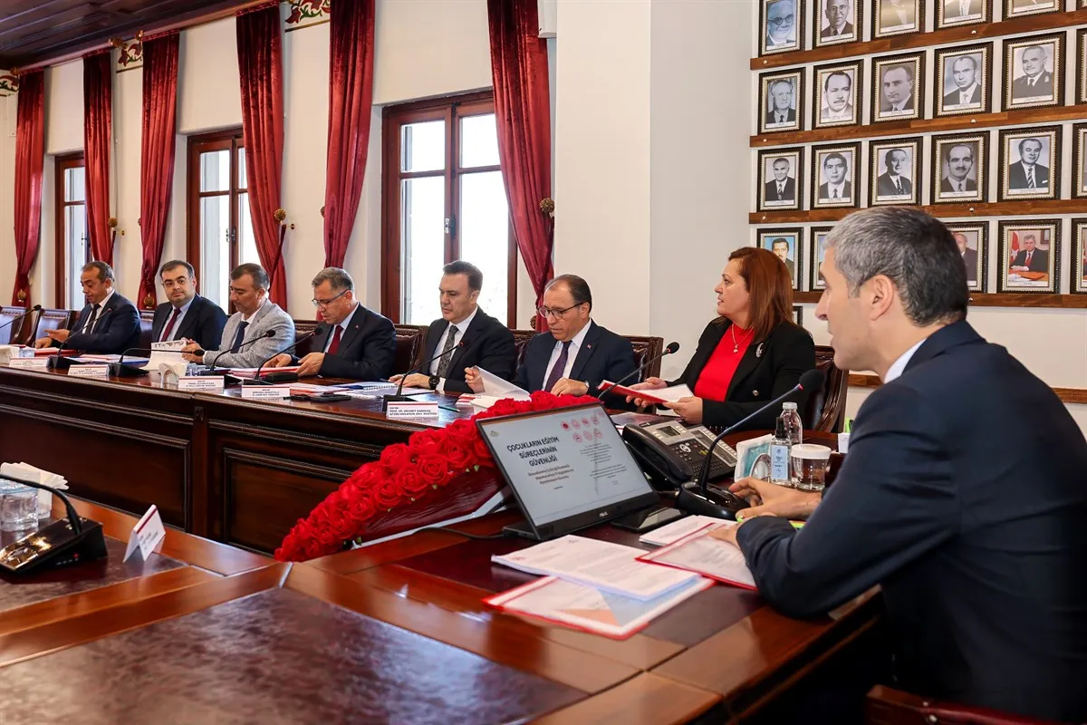 Eğitim Güvenliği Yürütme Kurulu toplantısında çocukların eğitim süreçlerinin güvenliği ele alındı