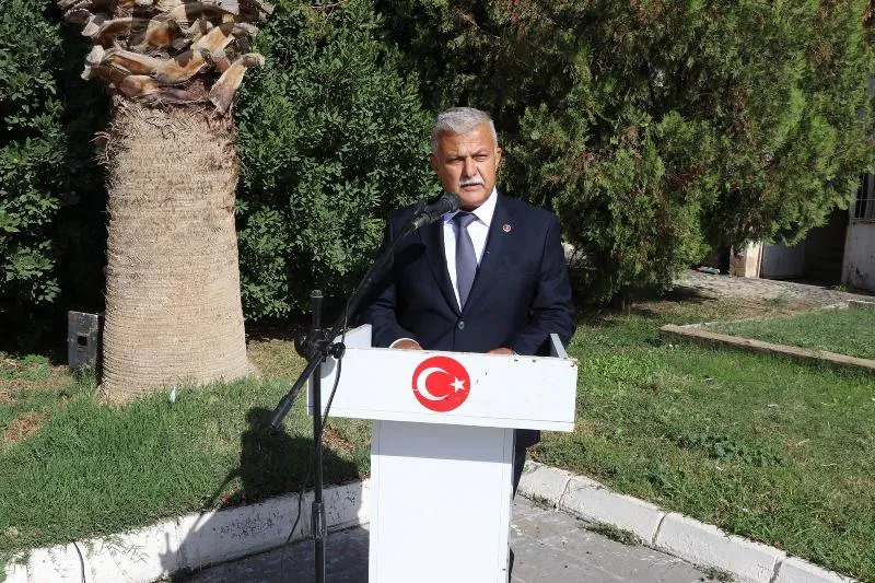 Ceylanpınar Kaymakamı Çakal, muhtarlarla yemek programında bir araya geldi