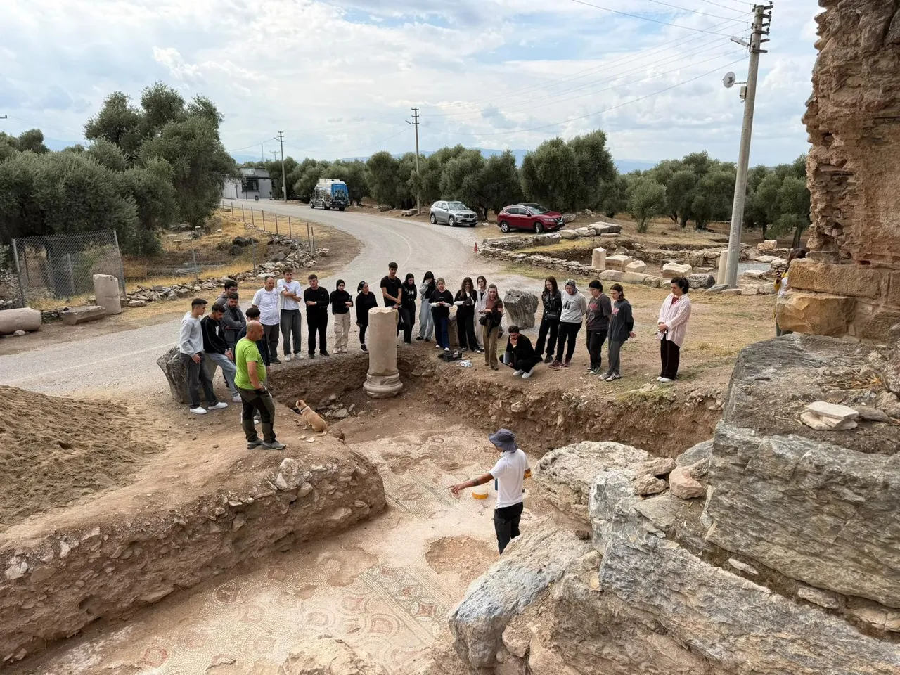 Mimari restorasyon programı öğrencilerinden Nysa Antik Kenti’ne teknik gezi