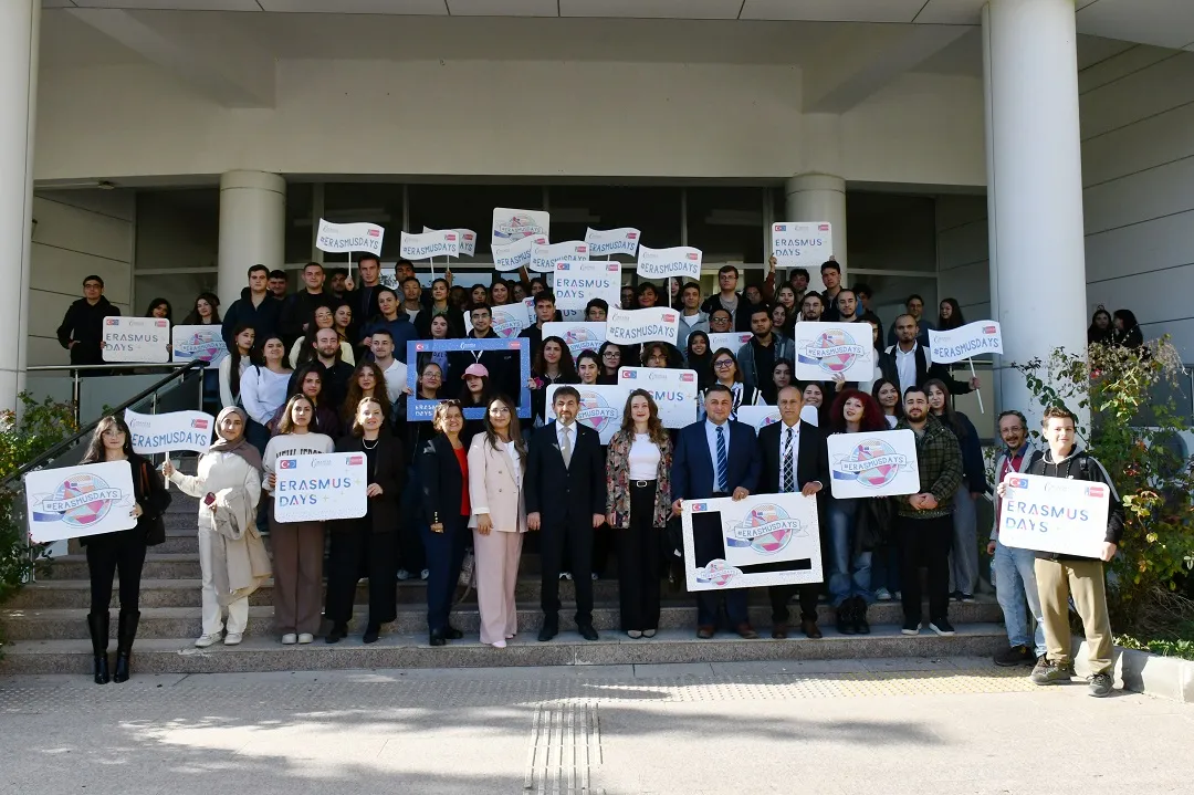 MCBÜ’de Erasmus+ öğrenci hareketliliği bilgilendirme toplantısı yapıldı