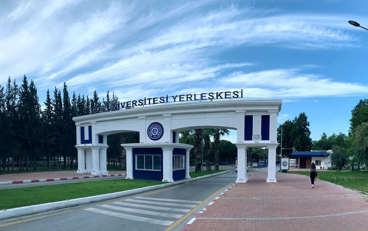 Ege Üniversitesinden 69 araştırmacı dünyanın en etkili bilim insanları listesinde