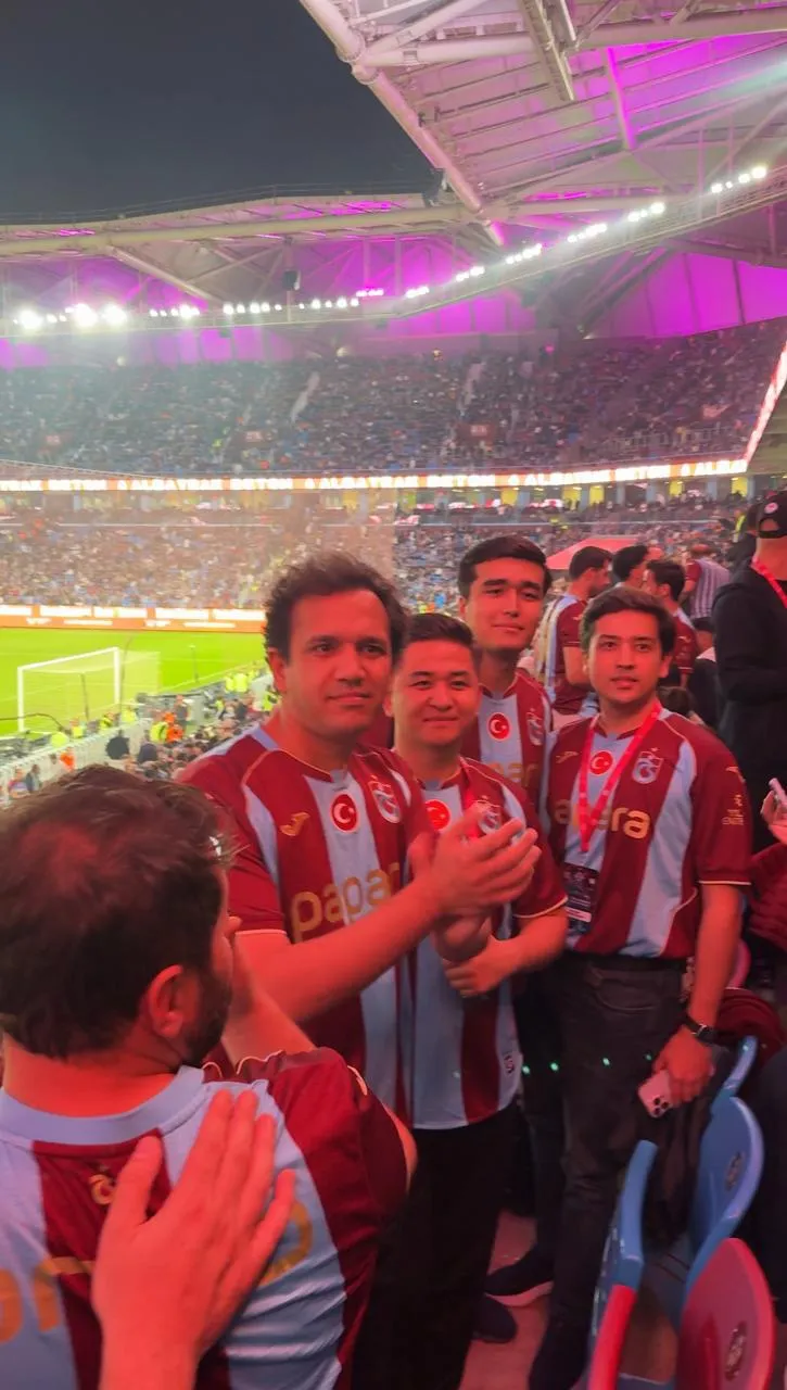 Türk Dünyası’nın Gençleri Trabzonspor coşkusuna ortak oldu