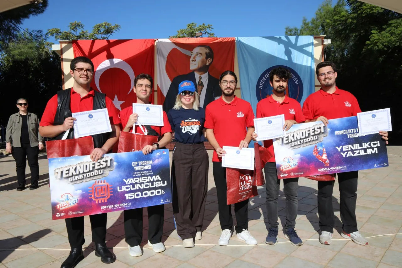 Öğrenci toplulukları tanıtım günleri düzenlendi