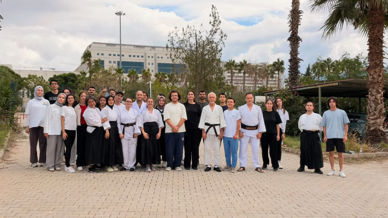 Hemşirelik Fakültesi öğrencilerine yönelik ikinci Öz savunma eğitimi düzenlendi