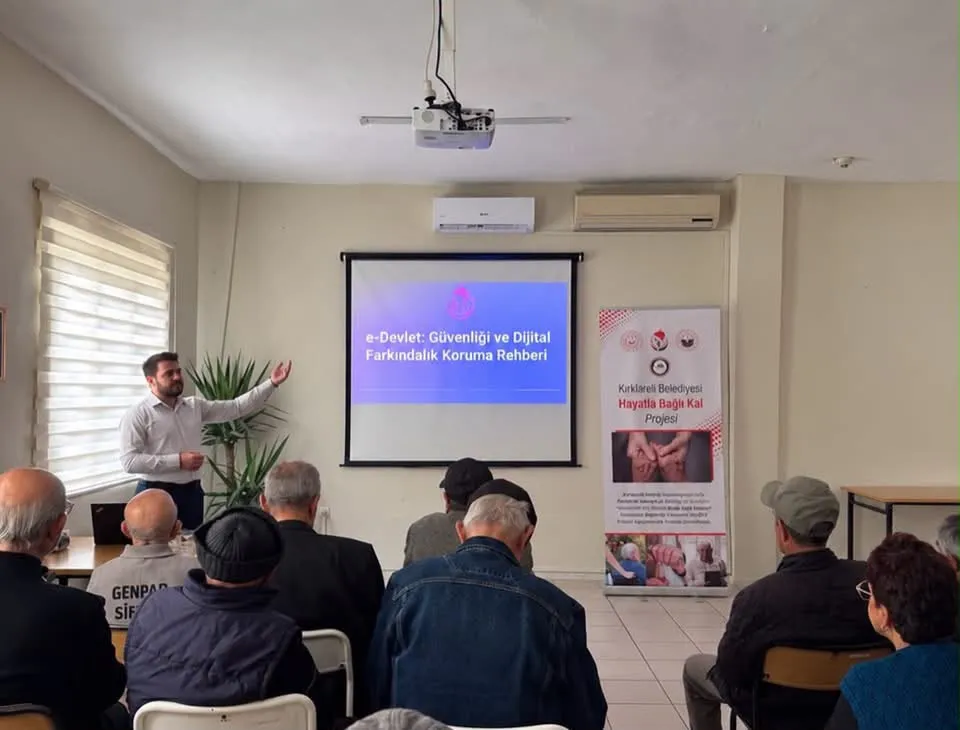 YADES "Hayatla Bağlı Kal" Projesi ile dijital farkındalık eğitimi