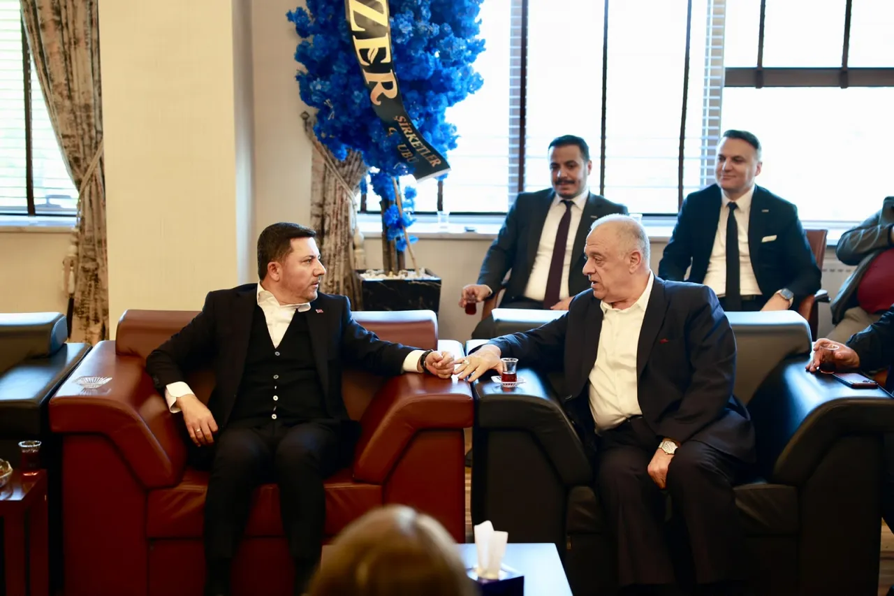 Belediye Başkanı Arı, NTSO Başkanı Öbekli’ye hayırlı olsun ziyaretinde bulundu
