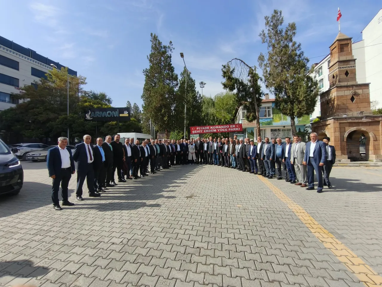 Tuzluca Belediye Başkanı, mahalle ve köy muhtarlarıyla kahvaltıda buluştu