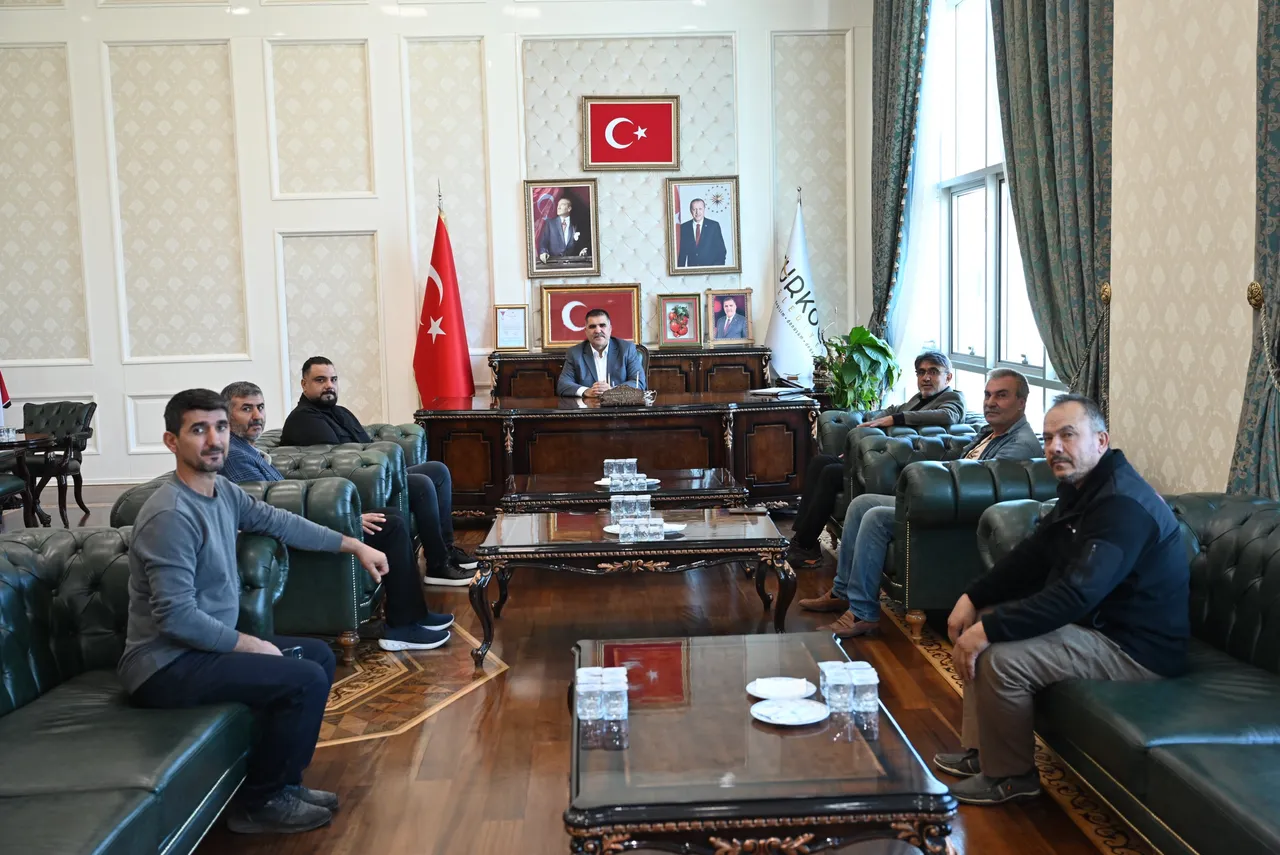 Türkoğlu Karma Sanayi Sitesi Yönetimi, Belediyesini ziyaret etti