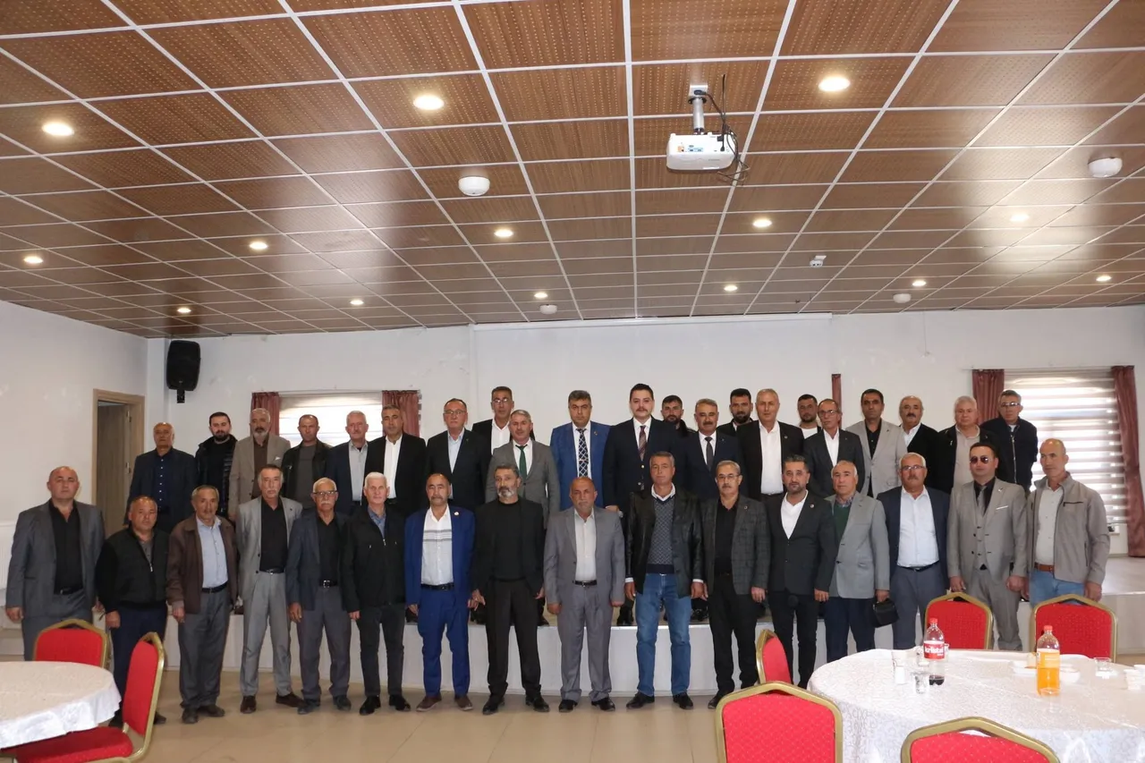 Yunak’ta 19 Ekim Muhtarlar Günü programı düzenlendi