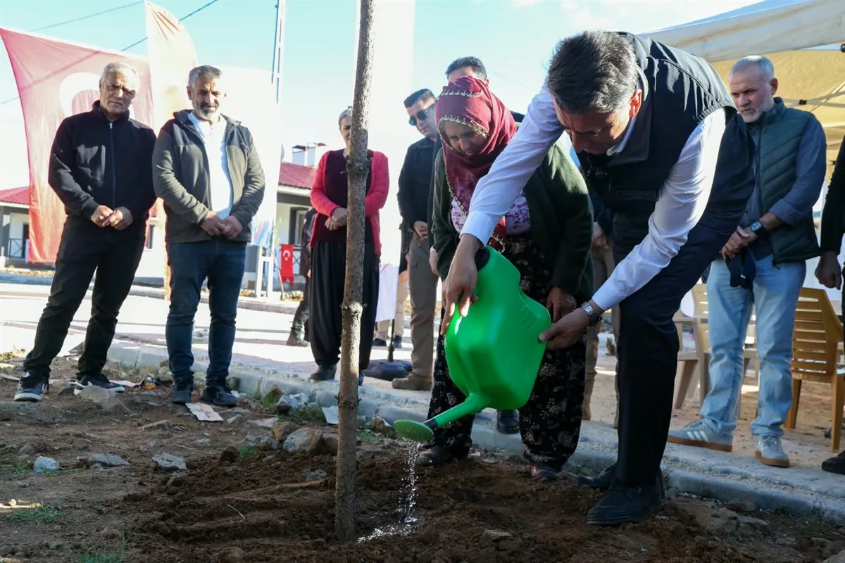 Burmageçit Köyü’nde 11 kırsal konutun anahtarı teslim edildi