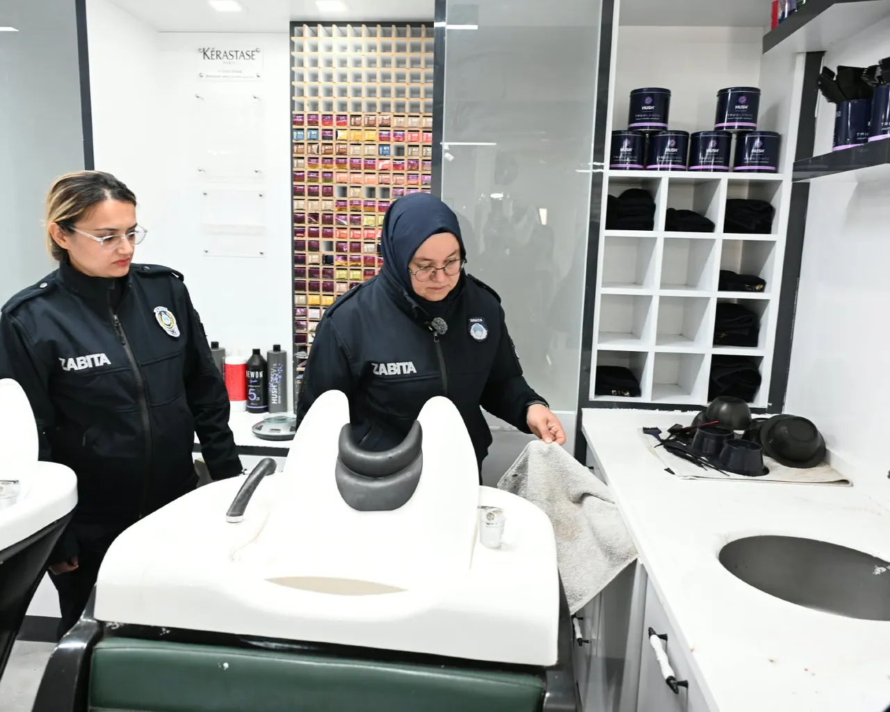 Aksaray Belediyesi: Zabıta ekiplerinden kuaför ve güzellik salonlarına denetim