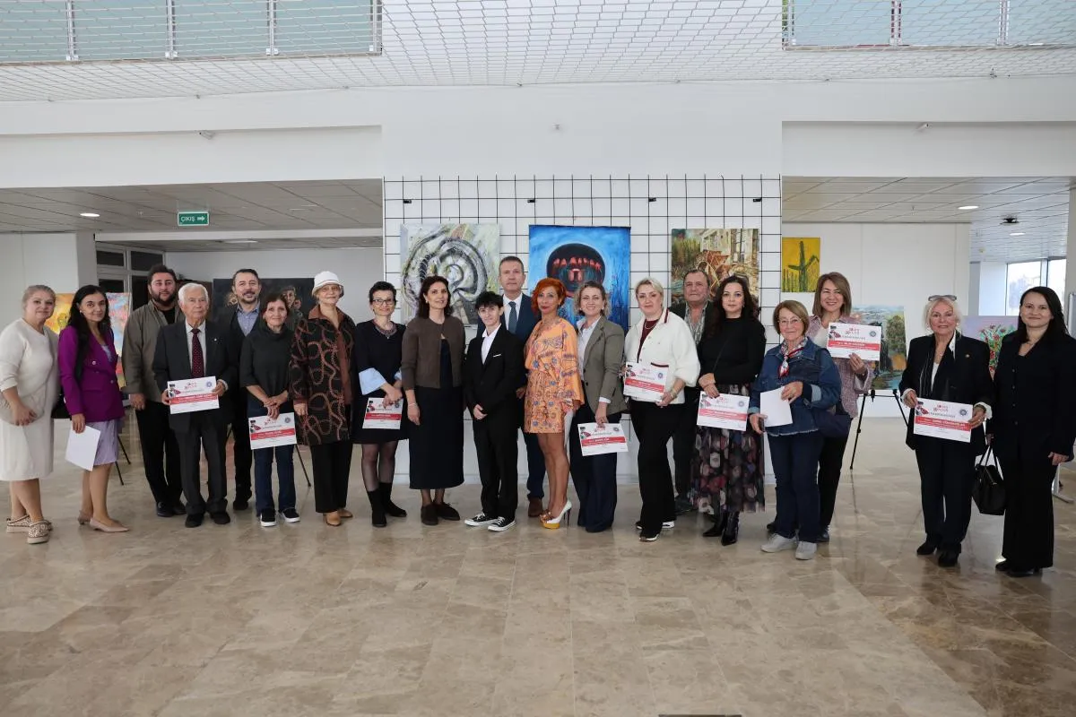 Tekirdağ NKÜ “Ekim Geçidi 25. Yıl Sergisi”Ne Ev Sahipliği Yaptı Yeni