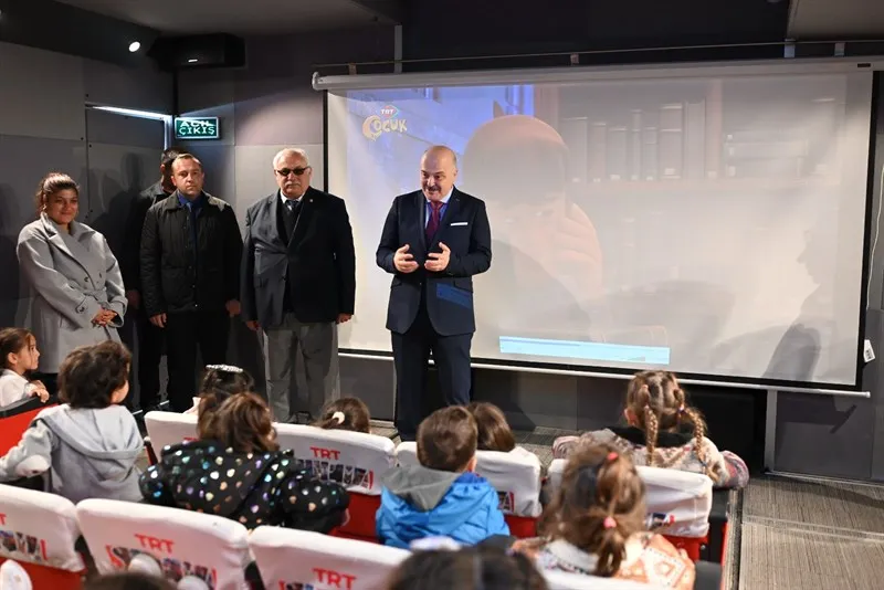Gönen’de Çocuklar TRT sinema etkinliğiyle buluştu