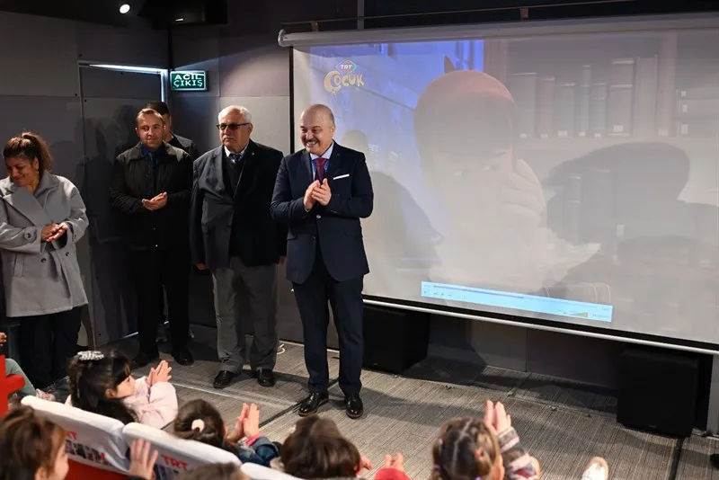 Gönen’de Çocuklar TRT sinema etkinliğiyle buluştu