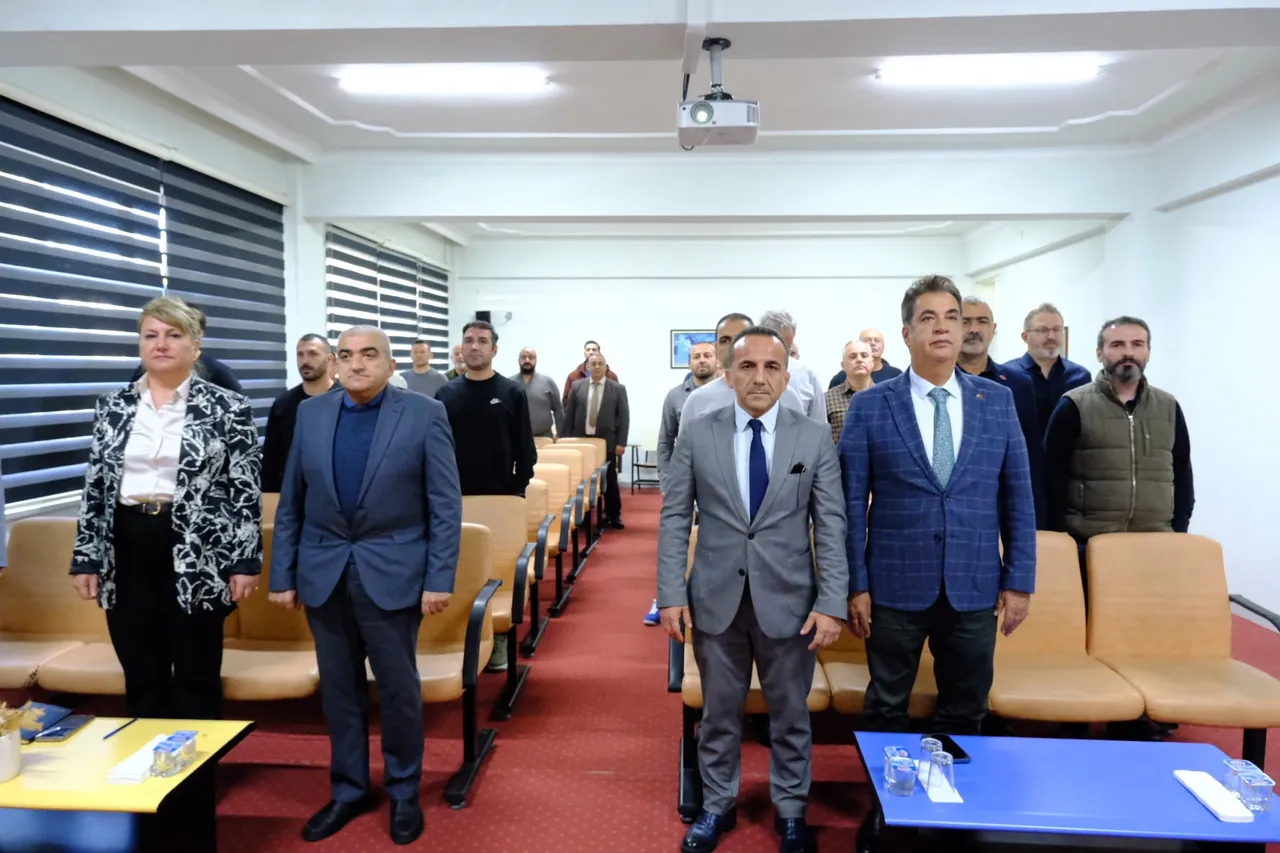 Sivas Cumhuriyet Üniversitesi Spor Bilimleri Fakültesi’nde yeni döneme ilişkin çalışmalar görüşüldü