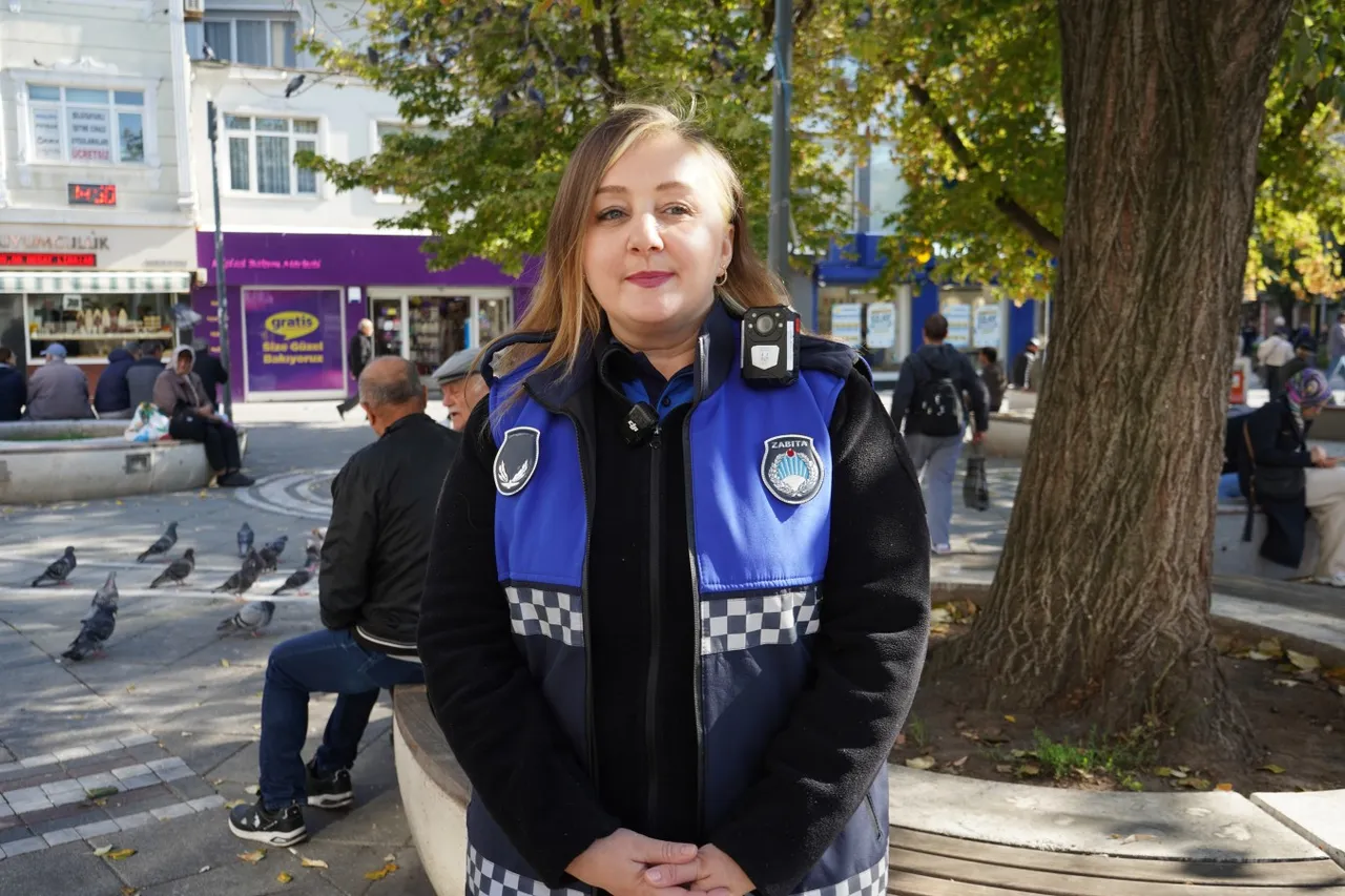 İşgal denetimine kadın eli değdi