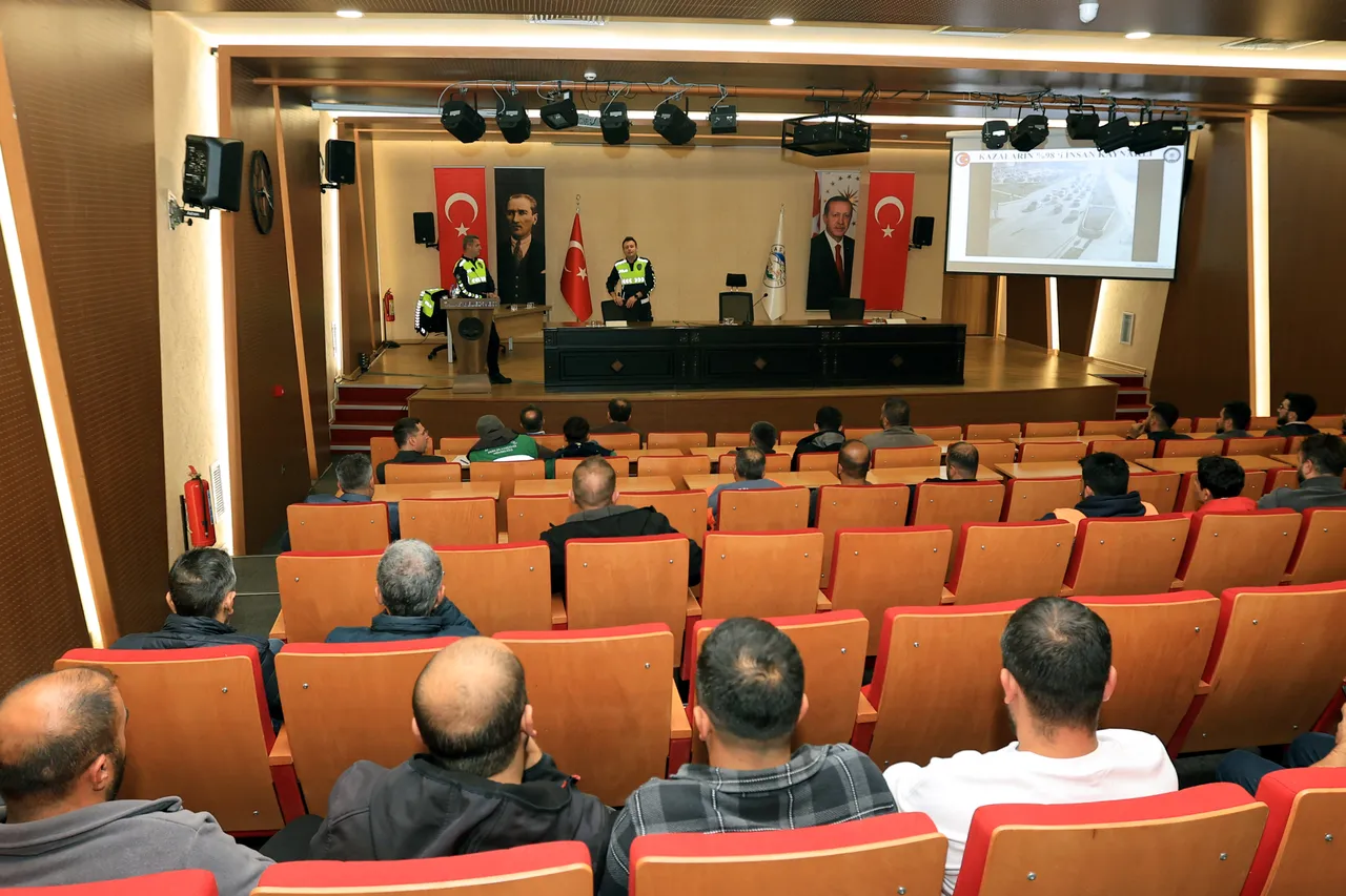 Talas'ta Emniyet kemeri hayat kurtardı