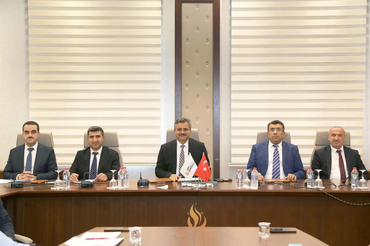 Siirt Üniversitesinde yönetimin gözden geçirilmesi toplantısı düzenlendi