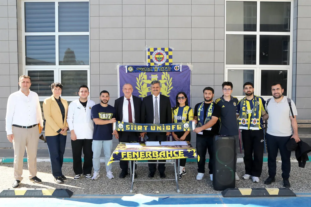 Siirt Üniversitesi Rektörü Nihat Şındak Öğrencilerle buluştu, talepleri yerinde çözüme kavuşturdu
