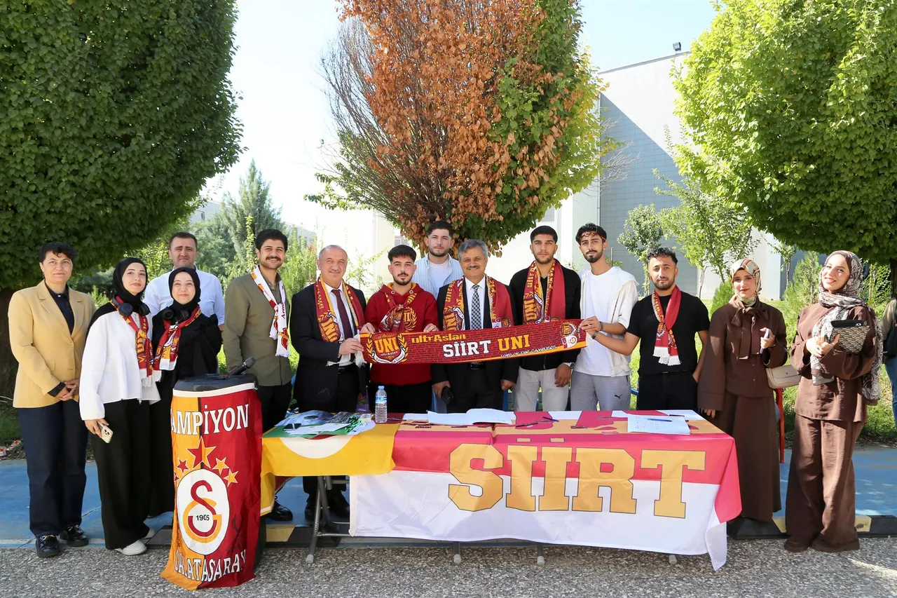 Siirt Üniversitesi Rektörü Nihat Şındak Öğrencilerle buluştu, talepleri yerinde çözüme kavuşturdu