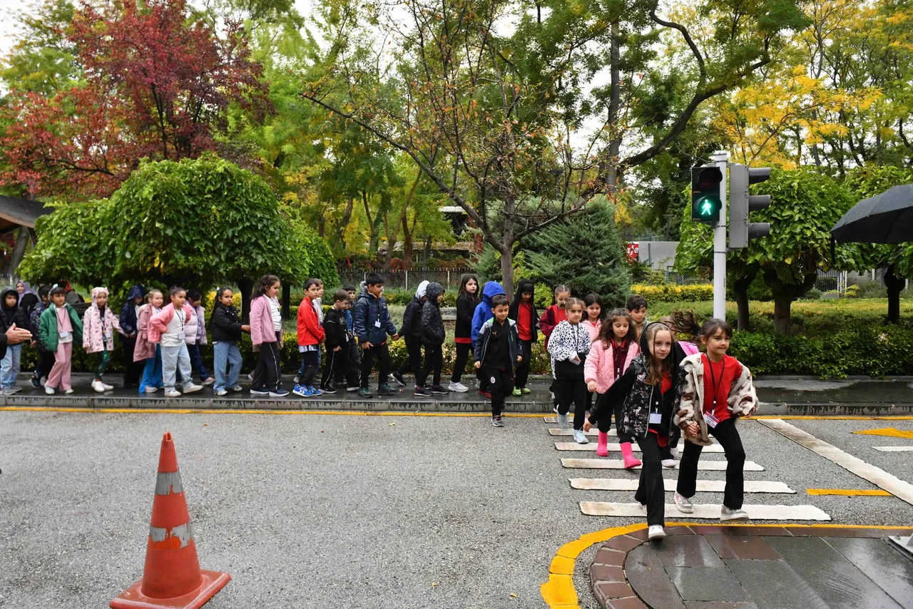ABB’den Başkentli miniklere trafik eğitimi
