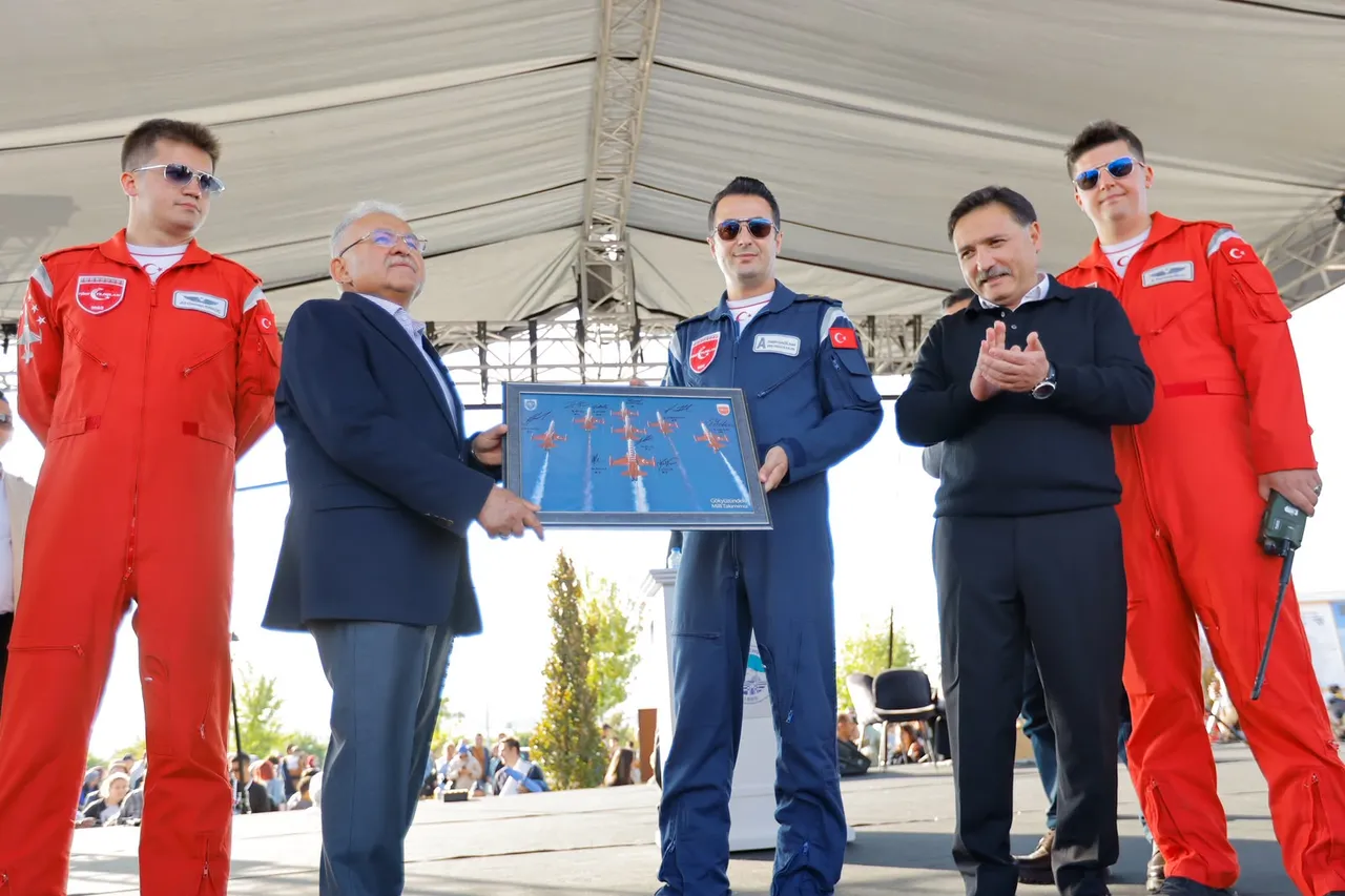 Sanayi ve Teknoloji Bakanı Kacır’dan BİLİMFEST Kayseri’ye Türkiye Birinciliği Ödülü