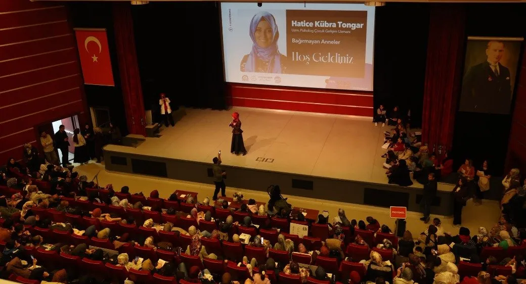Gebze Okur’da “Bağırmayan Anneler”