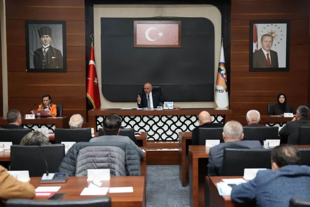 Körfez´in 2027 bütçesi 4 milyar 292 milyon TL