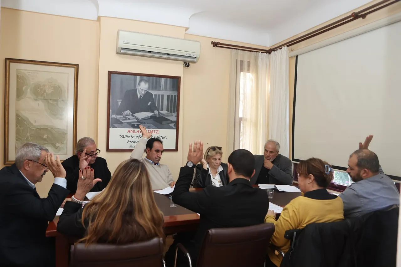 Belediye Meclisi 2. olağanüstü toplantısını yaptı