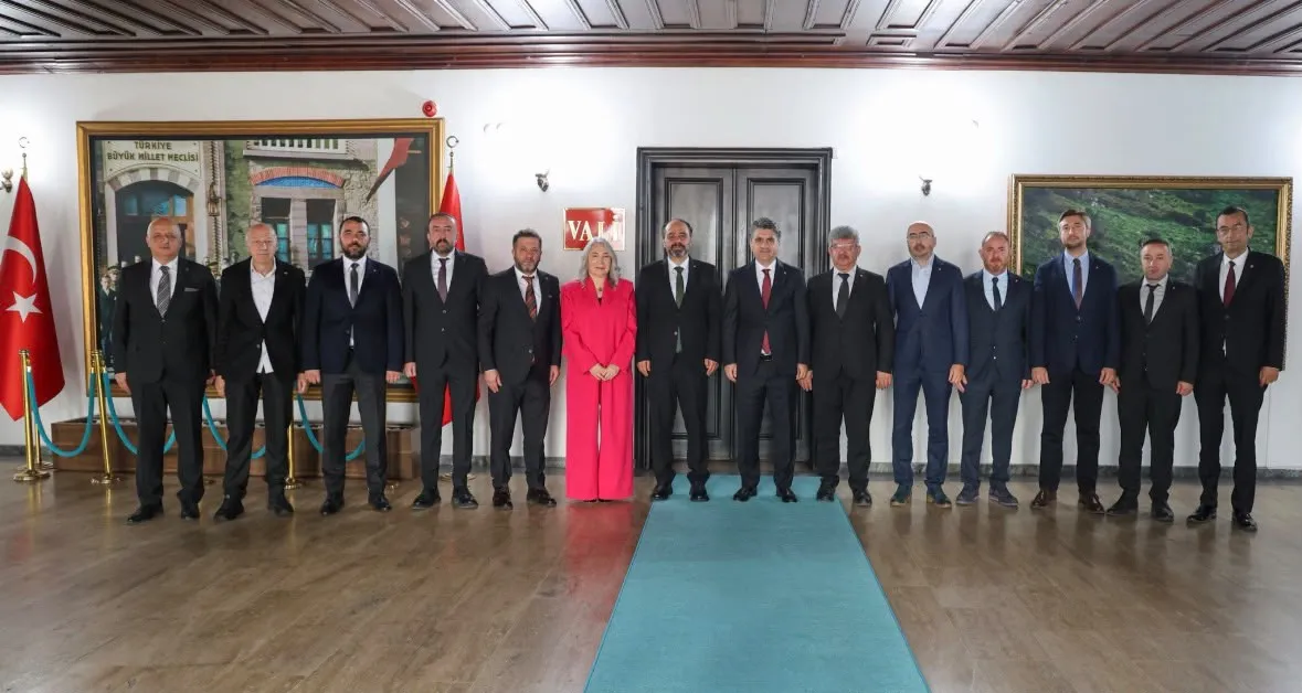 Bolu Ticaret ve Sanayi Odası Yönetimi, Bolu Valisi Abdulaziz Aydın’ı ziyaret etti