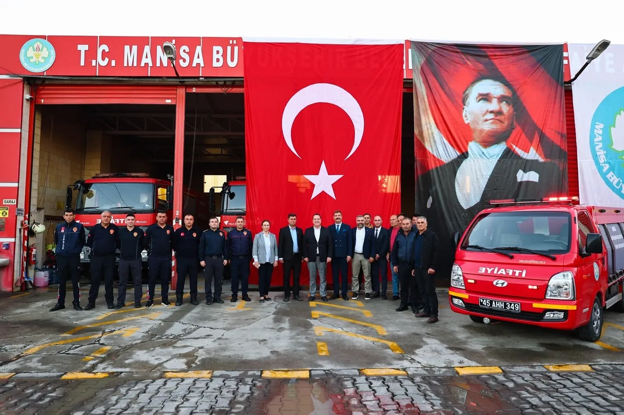 Büyükşehir’den Kula’ya 4 yeni su tankeri