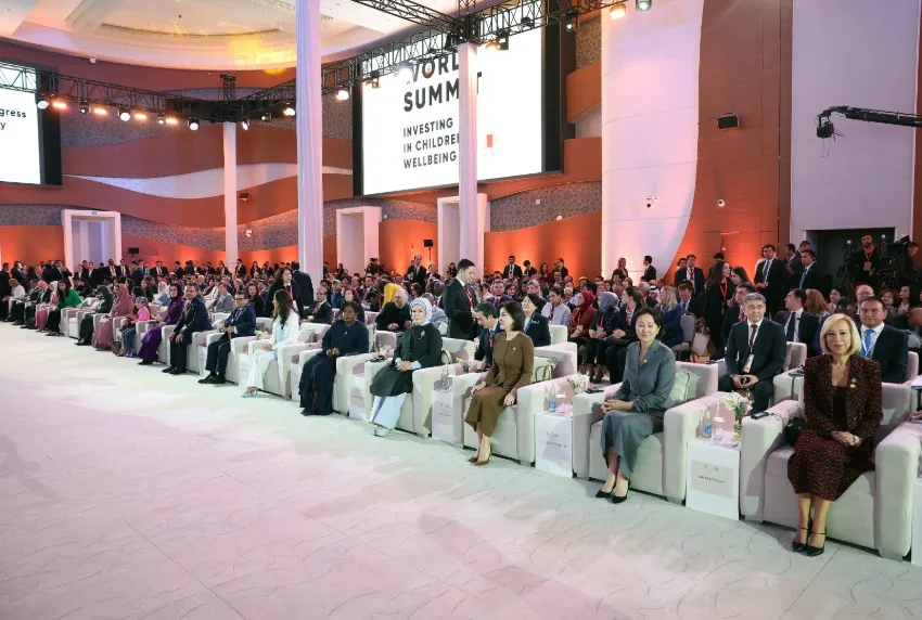 Emine Erdoğan, “Çocukların Refahına Yatırım Yapmak: Gelecek Nesillerin Sürdürülebilir ve Adil Kalkınmasına Giden Yol Dünya Zirvesi”ne katıldı