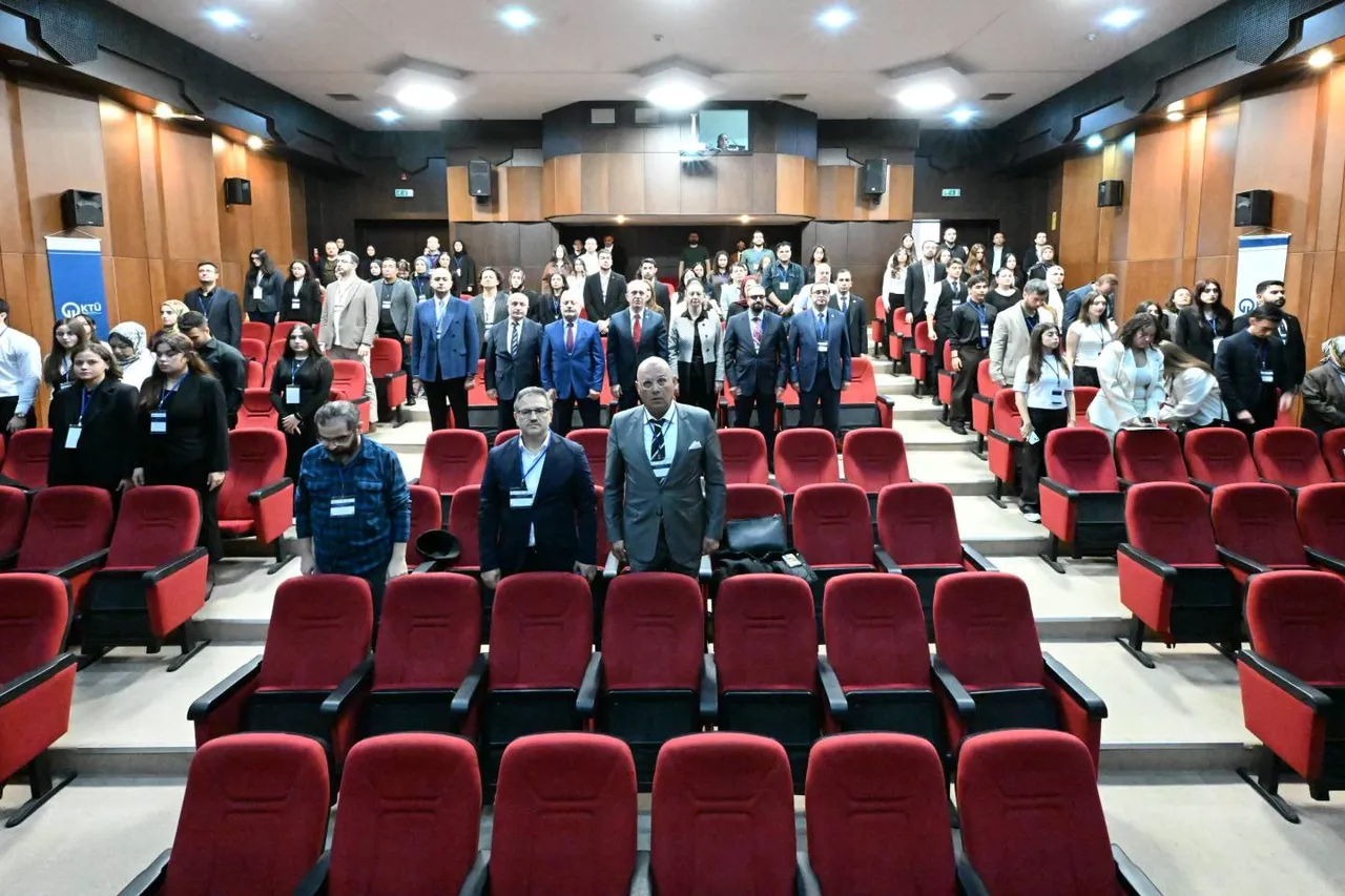 Karadeniz Teknik Üniversitesinde IX. Uluslararası Siyaset Bilimi ve Uluslararası İlişkiler Kongresi başladı