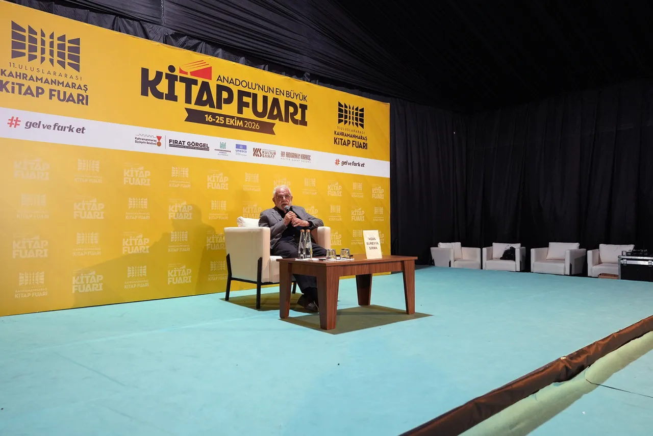 Kitap Fuarı'nda 3 önemli isim okurlarıyla buluştu
