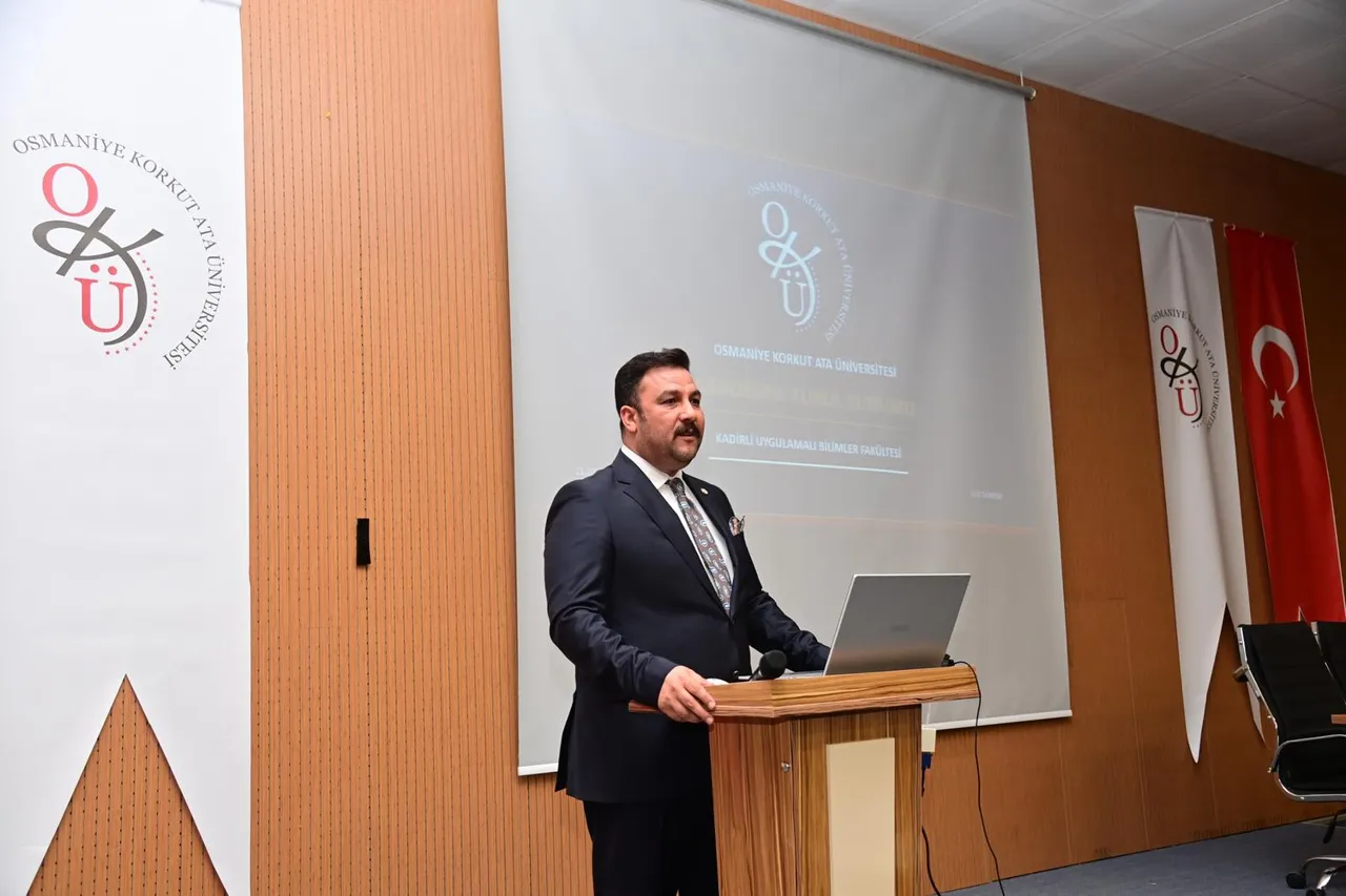 Osmaniye Korkut Ata Üniversitesi Rektörü Uzun başkanlığında Kadirli’de akademik kurul toplantısı yapıldı
