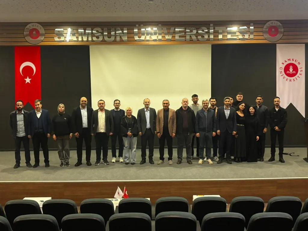 “Millî Bilinç İnşası ve Cumhuriyet” Konulu Konferans Samsun Üniversitesinde düzenlendi