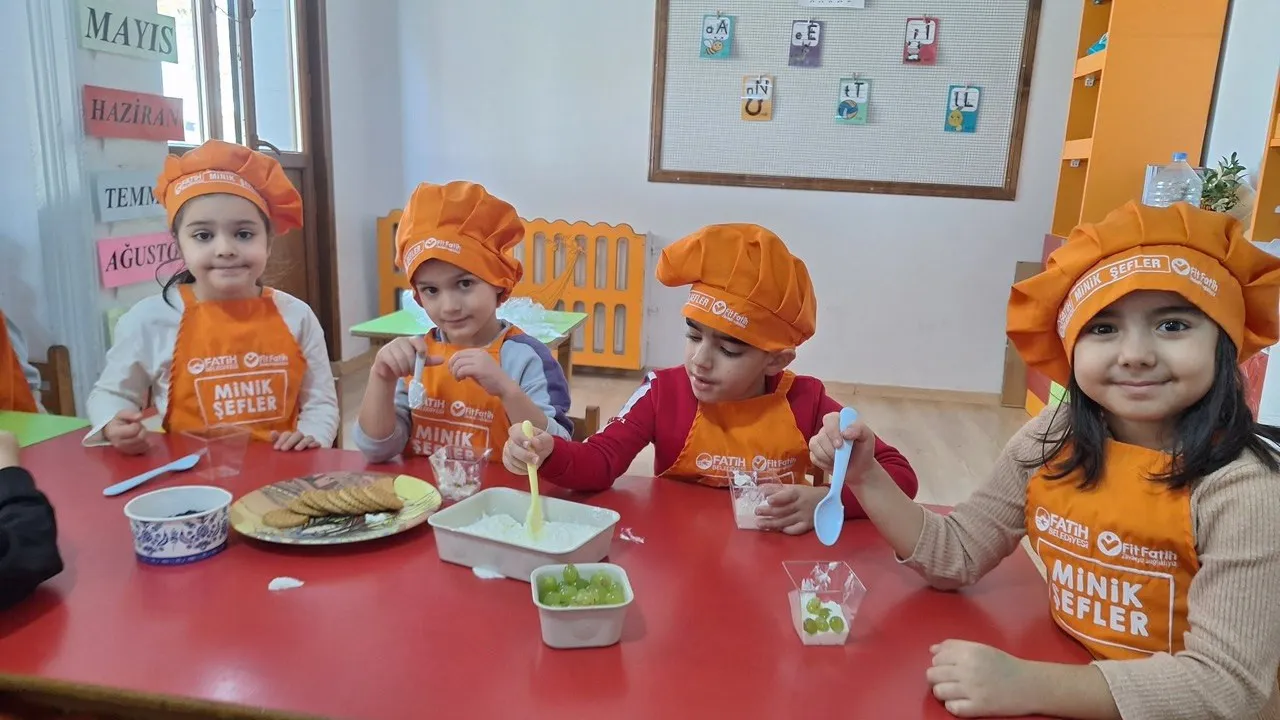 Özel gönül Bahçesi Anaokulu'nda minik şefler sağlıklı tarifler hazırladı