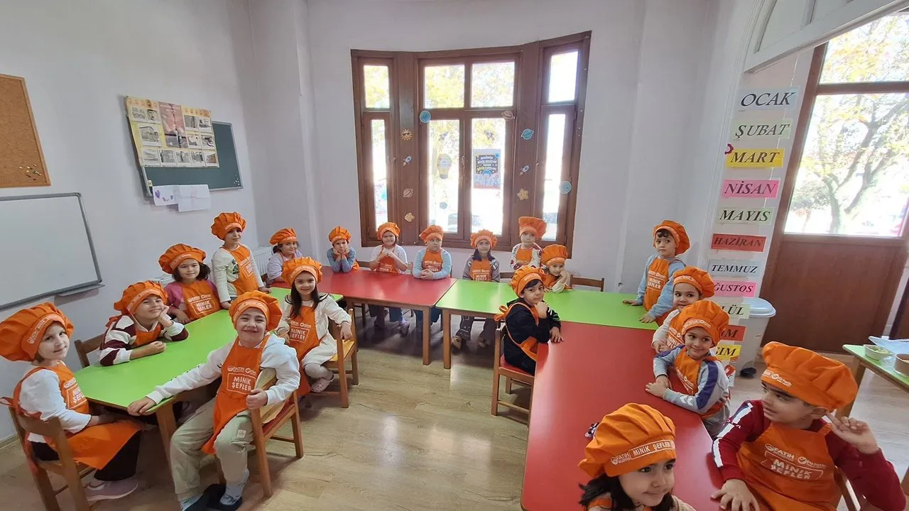 Özel gönül Bahçesi Anaokulu'nda minik şefler sağlıklı tarifler hazırladı