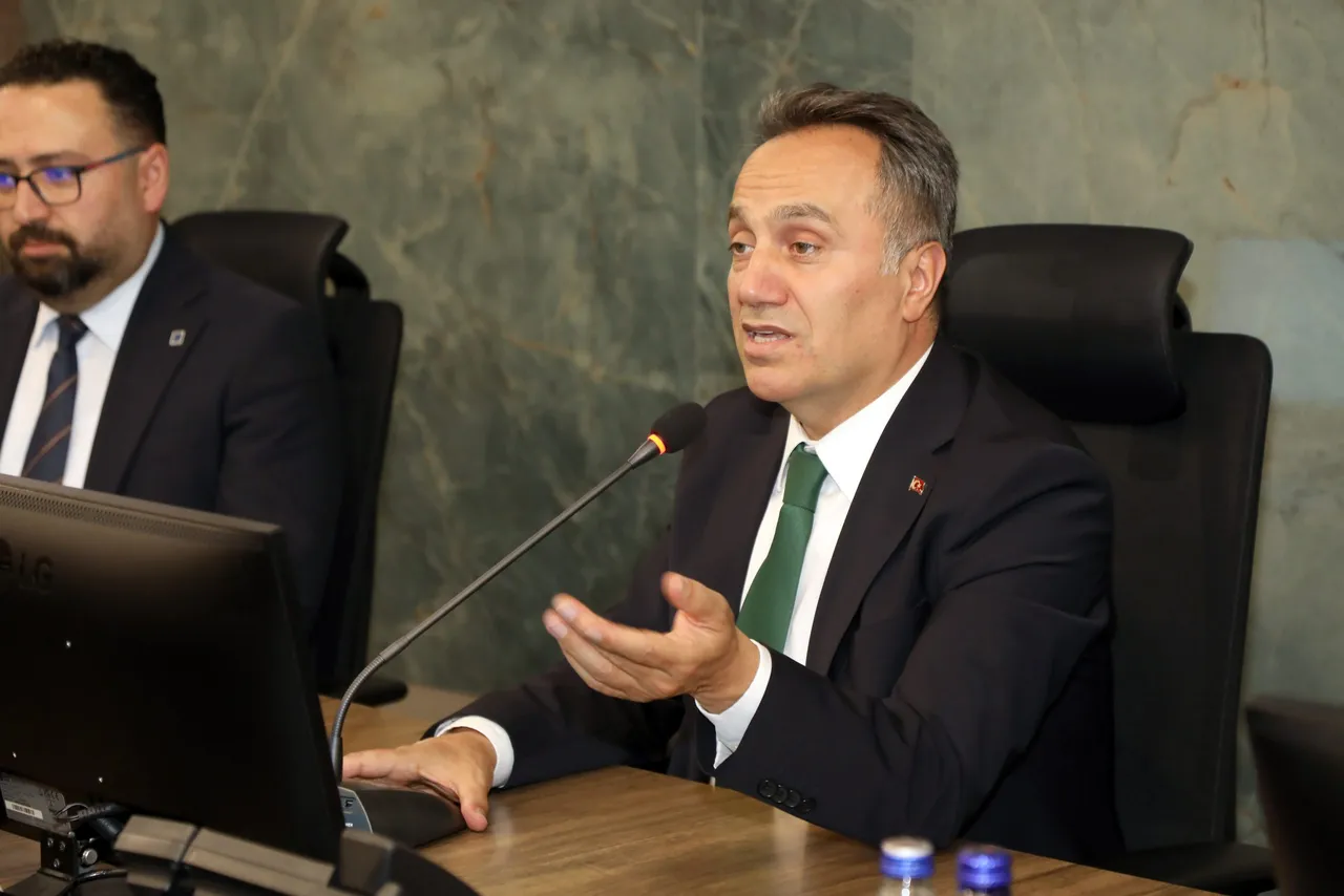 Tokat Gaziosmanpaşa Üniversitesi ve TSMMMO İş Birliğiyle düzenlenen eğitim programını tamamlayan öğrenciler sertifikalarını aldı
