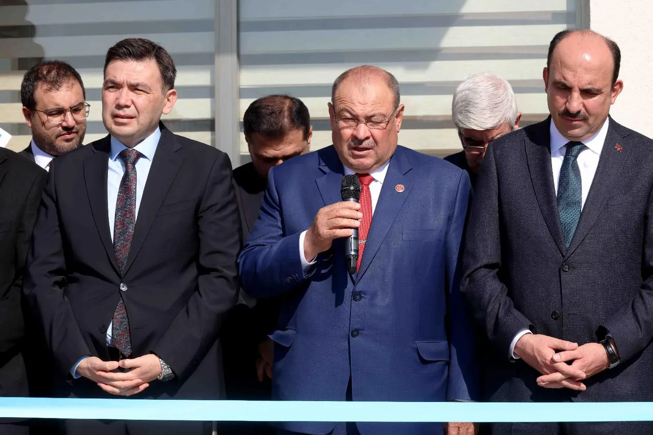 Karatay Muhtarlar Derneği yeni hizmet binası törenle açıldı