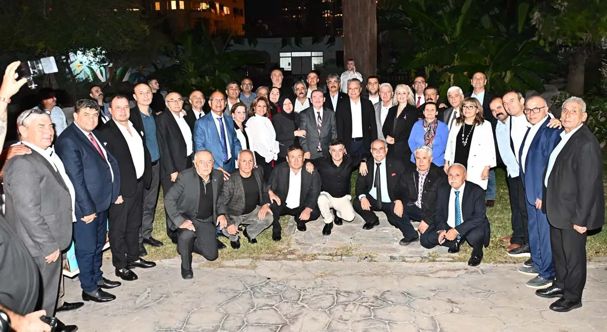 Muratpaşa Kaymakamı İhsan Kara Muhtarlarla Yemek programında bir araya geldi